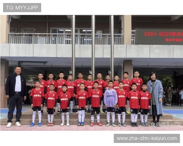 足球俱乐部在青训中建立学业辅导、升学规划与职业过渡通道,足球俱乐部青训招生2021